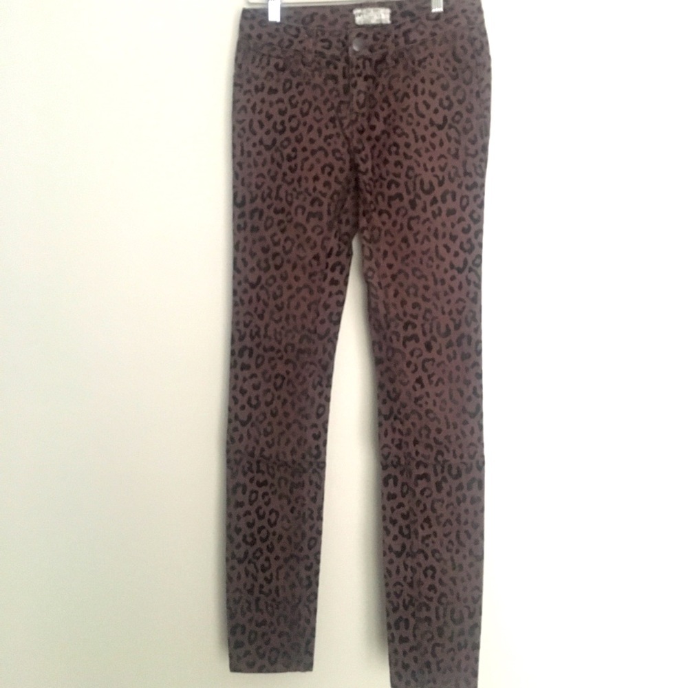 Free People Velvet Leopard Skinny Jean SZ 26